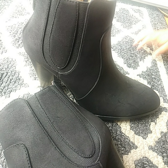 Adrienne Vitadini ankle boots size 6.5 - Picture 5 of 6